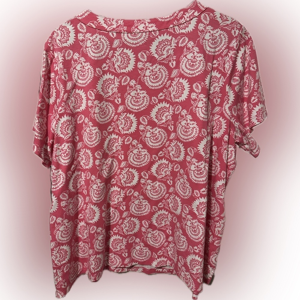 Pink Patterned Women's Top - Picture 2 of 8